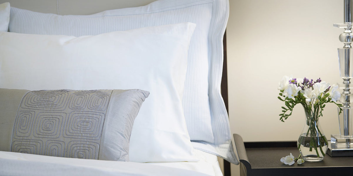How to buy 5-star hotel bedding, sheets and pillows at a bargain price