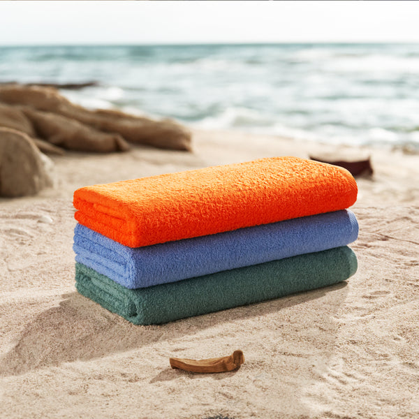 Hotel Splash Solid Pool Towel