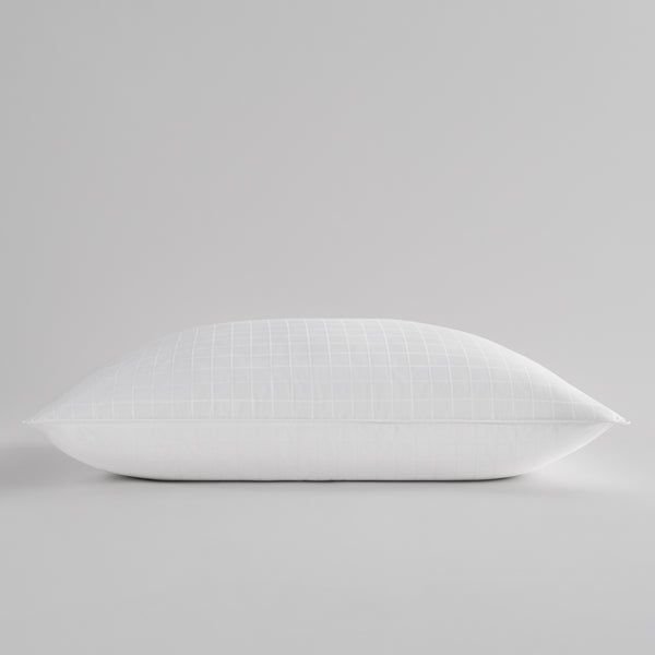 Hotel Sobella Hypoallergenic Pillow