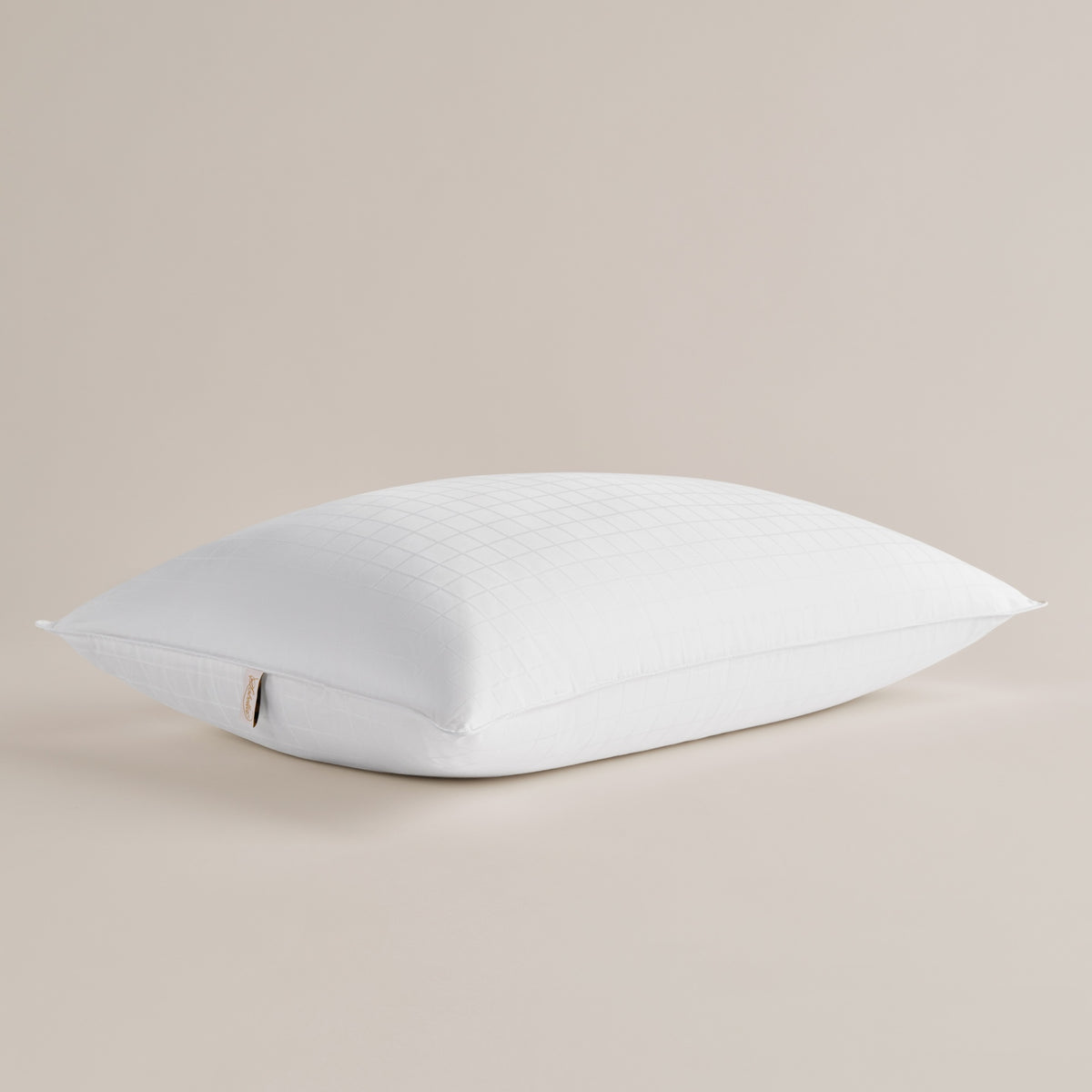 Hotel Sobella Hypoallergenic Pillow