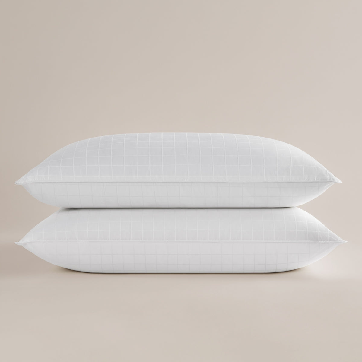 Hotel Sobella Hypoallergenic Pillow