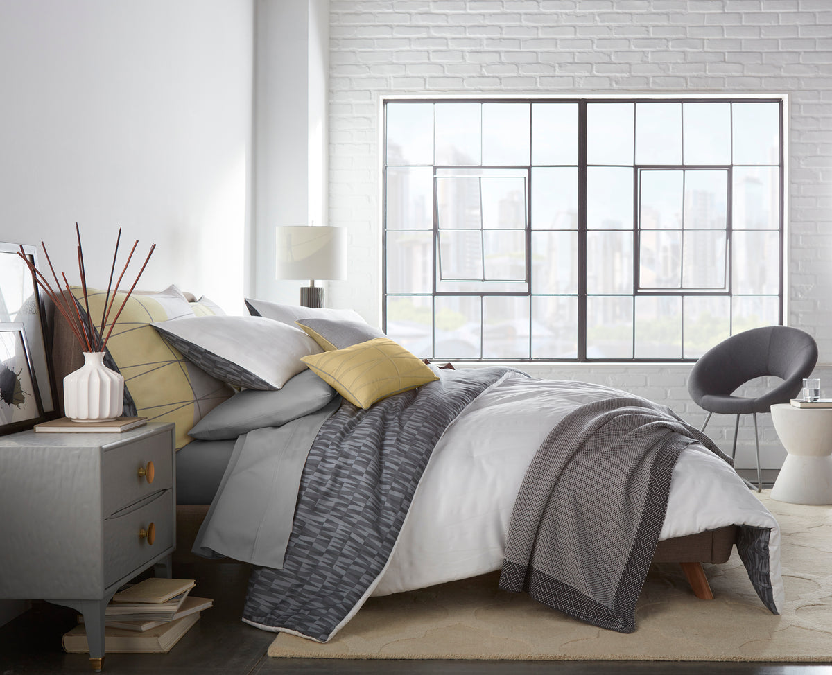 Home Collection Throw Modern Gray Legacy Throw – Disney Resorts Home Collection
