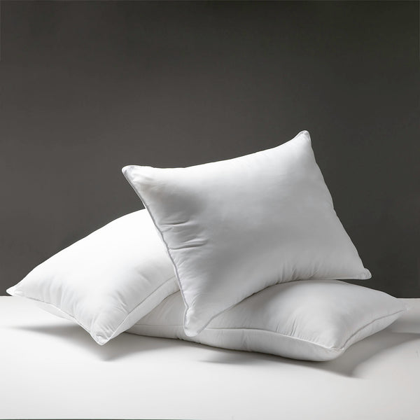 Hotel Sahara Nights II Easy Care Firm Pillow